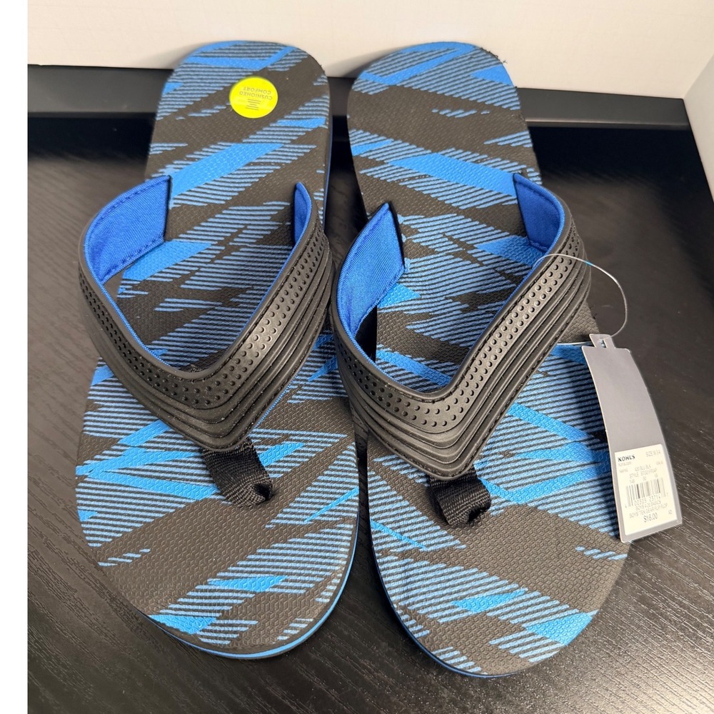 Tek Gear Boys Flip Flops Blue Black Geometric Graphic Thong Sandals Size M 3/4